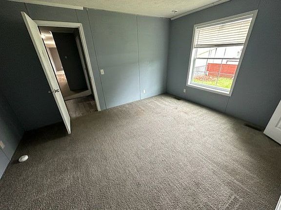 5th image of 73 Nettie Ave #73