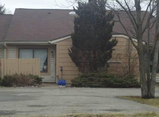 2131 Adelpha Ave APT D, Holt, MI 48842