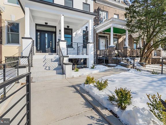 4th image of 3009 13th St NW #2