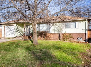 2661 Reservoir Ln, Redding, CA