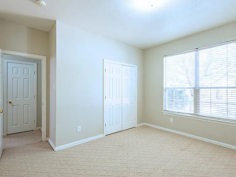 8317 Salado Springs Dr — Photo 22