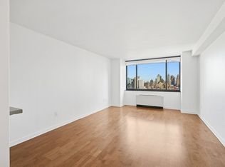 420 W 42nd St APT 30E, New York, NY 10036