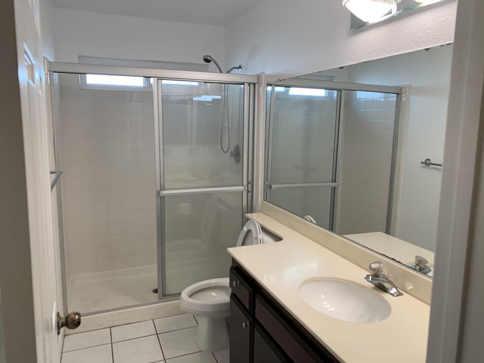 1st image of 2162 Pleasantwood Ln