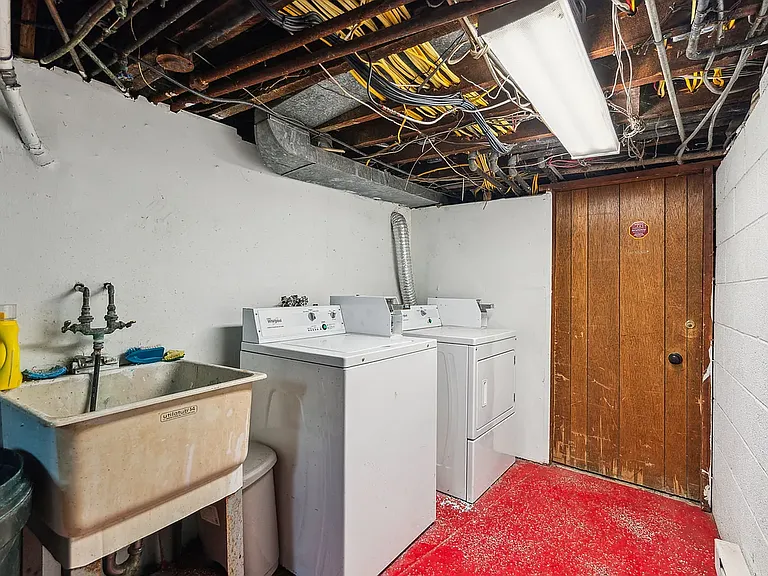 2254 Bryn Mawr Ave #3 — Photo 11