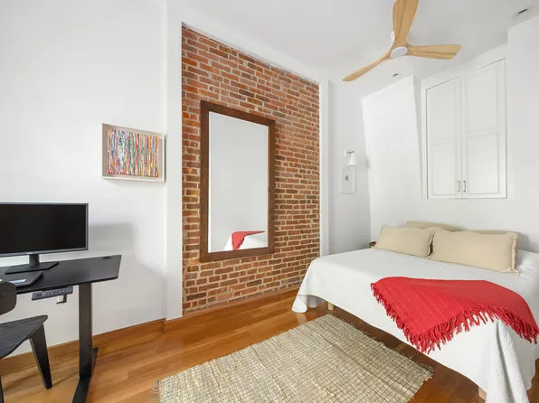 27 West 82nd Street image 7 of 10