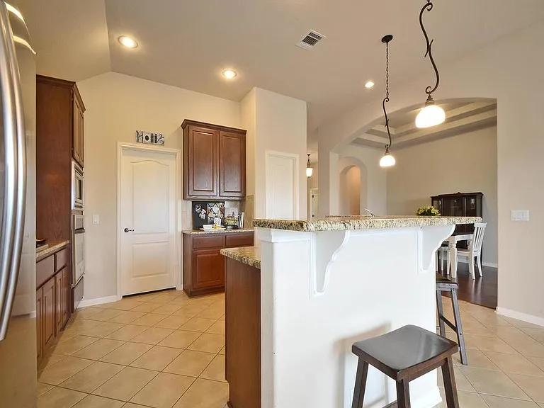111 Miss Ashley St — Photo 15
