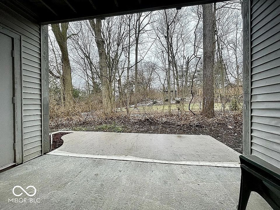2nd image of 1727 E 56th St Unit B