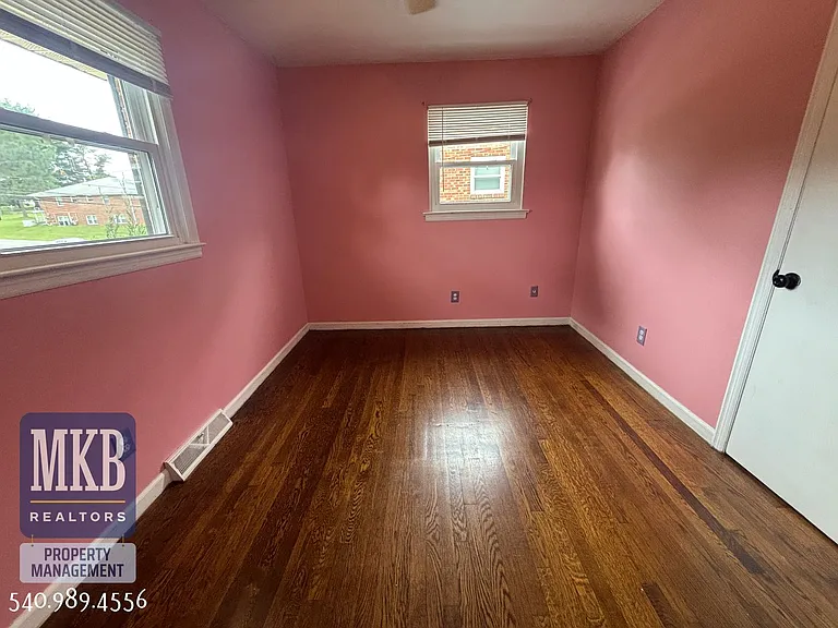 3219 Forest Park Blvd NW — Photo 8