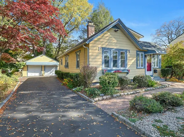 151 Benedict Avenue, Thornwood, NY 10594