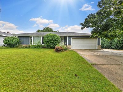 7562 South Highfield COURT, Oak Creek, WI, 53154