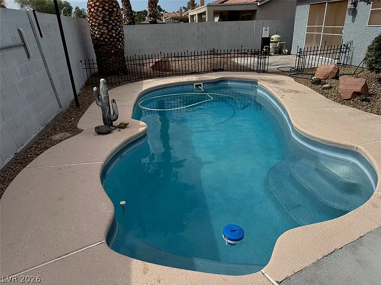 7724 Rye Canyon Dr — Photo 44