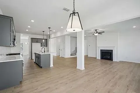 5445 Hargrove Way — Photo 9