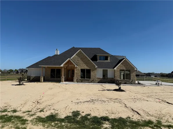 7822 Mathis Creek Dr, Bryan, TX 77808