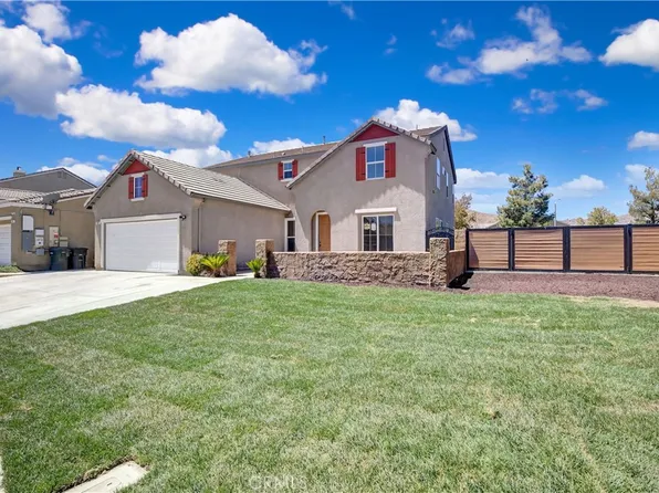 202 Gladiolus Way, San Jacinto, CA 92582