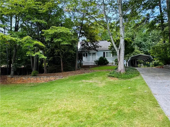 2606 Ramblewood Ct, Acworth, GA 30102