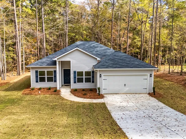 112 Holly Ln, Woodbury, GA 30293