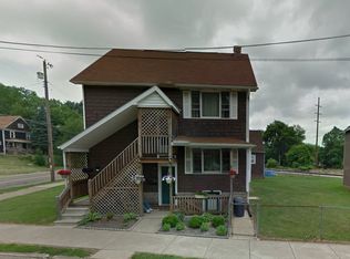 1202 Lawrence Rd NE, Canton, OH 44705