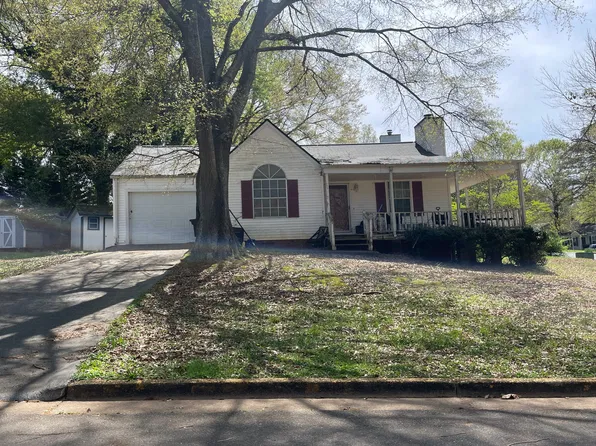 108 Mayflower Cres, Cartersville, GA 30120