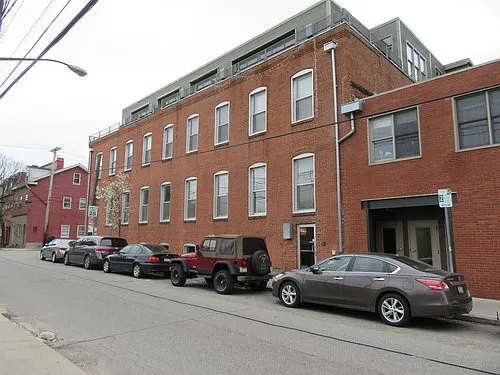 1232 Sarah St #D — Photo 11