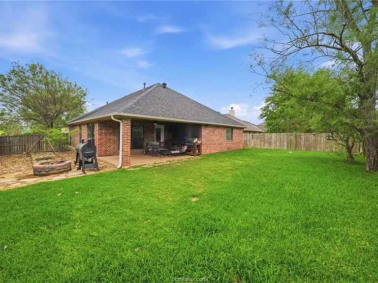 809 Emerald Dove Ave — Photo 18