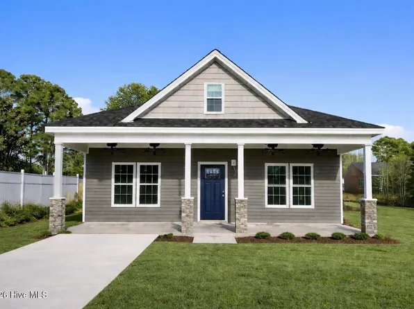 804 Holmes Street, Clinton, NC 28328