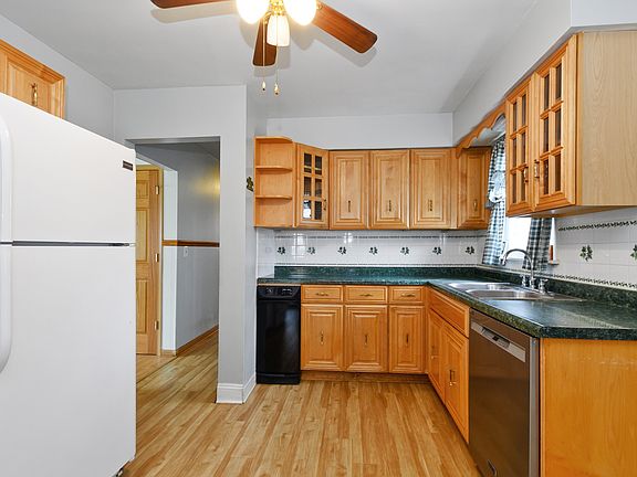 4th image of 326 Old Hickory Rd