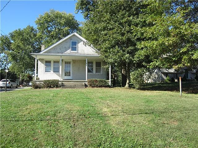 2nd image of 143 Cherry Hill Rd
