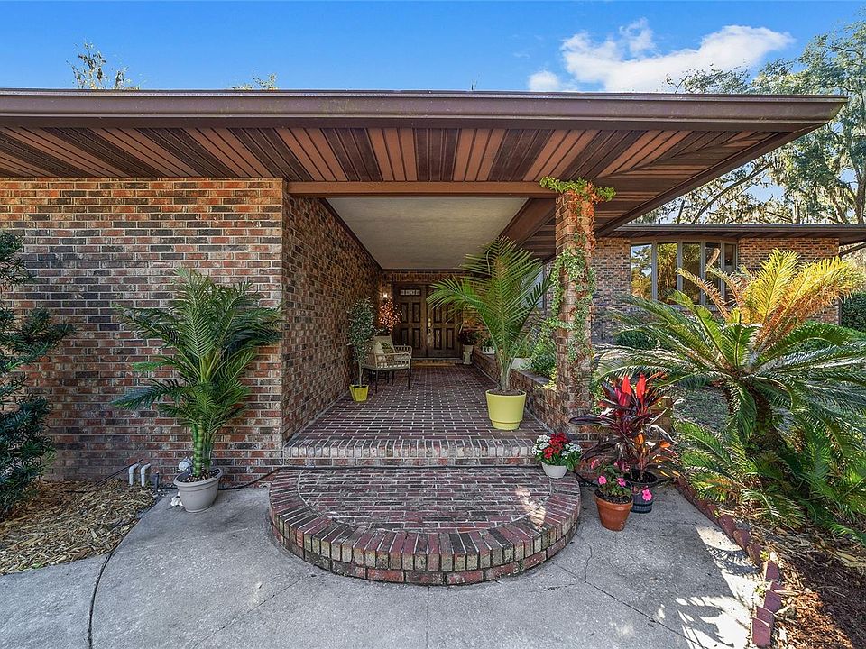 1st image of 6015 SW 36th Way
