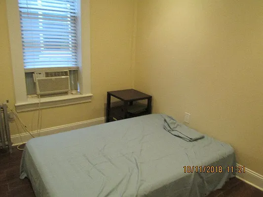 Rented by Windsor Homes Realty Corp | media 38