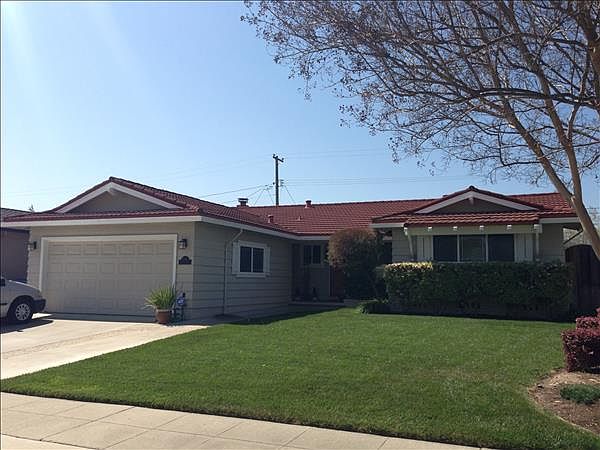 1st image of 2599 Briarwood Dr