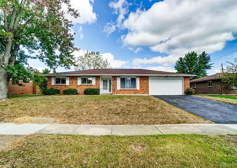 1st image of 215 Southerly Hills Dr