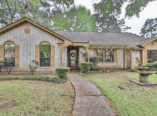 1226 Pear Tree Ln, Houston, TX 77073