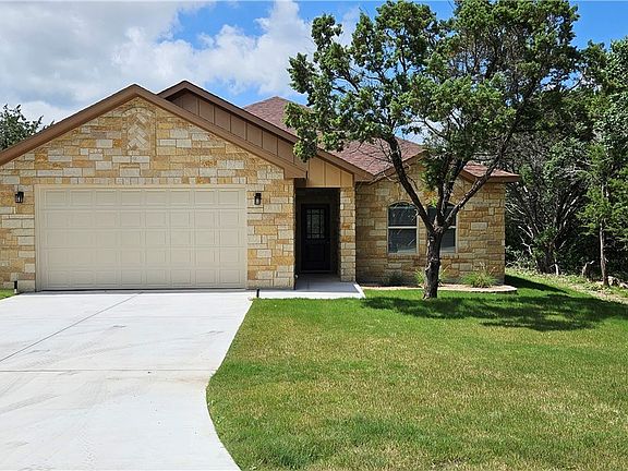 3rd image of 15963 Salado Dr