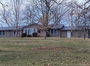 21819 207th Ave, Centerville, IA 52544