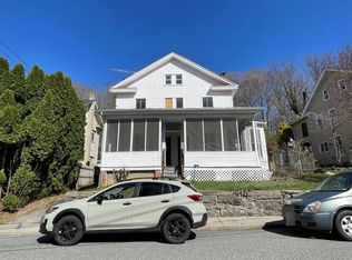 30 High St, Blairstown, NJ 07825