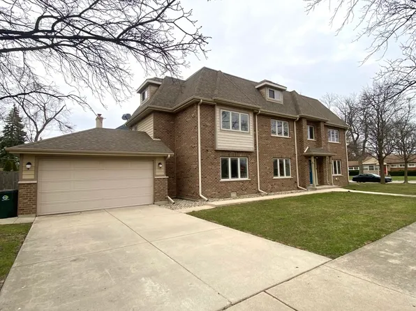 7128 Emerson St, Morton Grove, IL 60053