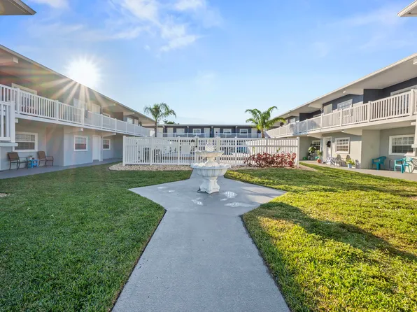 Satellite Arms Apartments