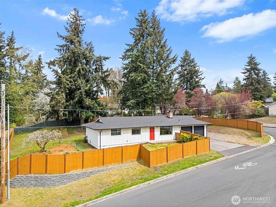 1st image of 316 S 308th Street