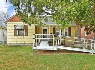 317 Peffer Ave, Niles, OH 44446