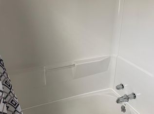 4618 Dover Rd, Louisville, KY 40216