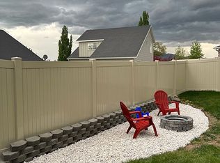 349 Strawberry Pl, Saratoga Springs, UT 84045