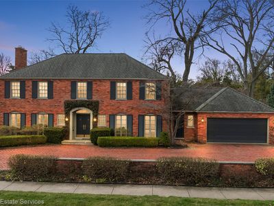 25 Warner Rd, Grosse Pointe Farms, MI, 48236