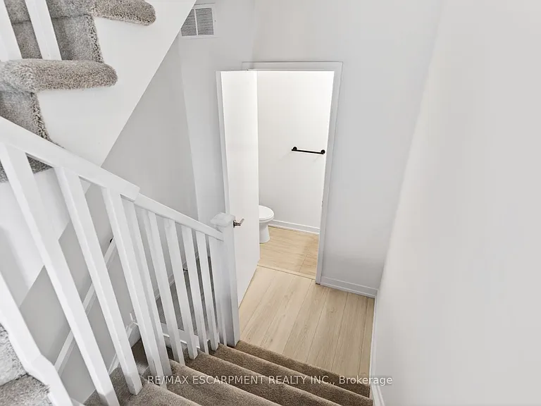 1121 Cooke Blvd #32 — Photo 7