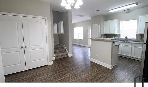3735 W Ashford Villa Ln — Photo 10