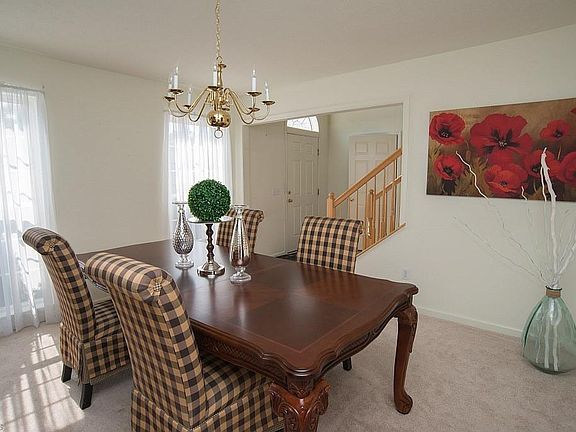 4th image of 1127 Tinkers Green Dr