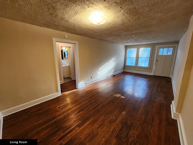 1419 McArthur Ave — Photo 13