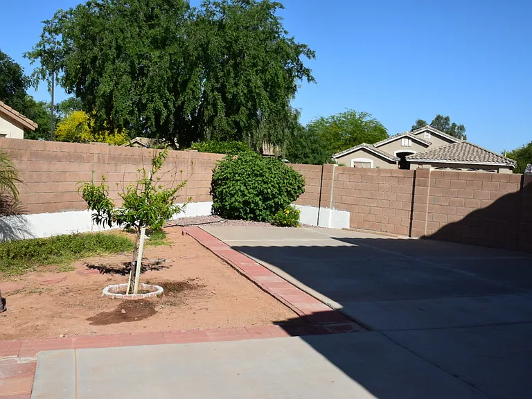 1109 E Nunneley Rd — Photo 3