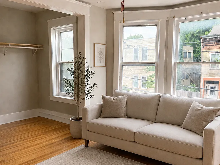 212 Myrtle Ave #2 — Photo 2
