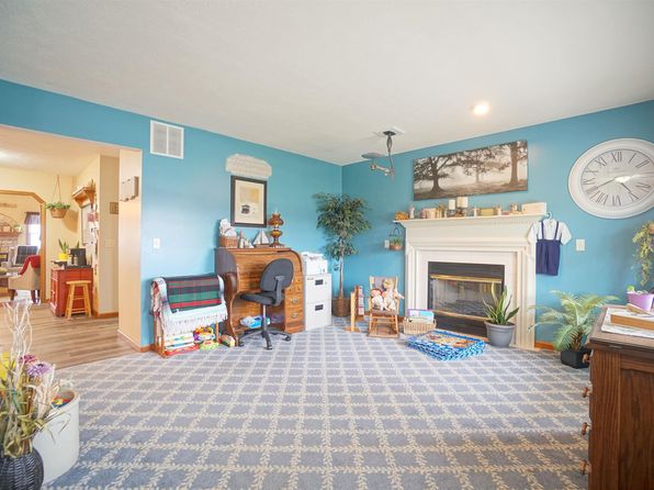 26535 County Road 54, Nappanee, IN 46550