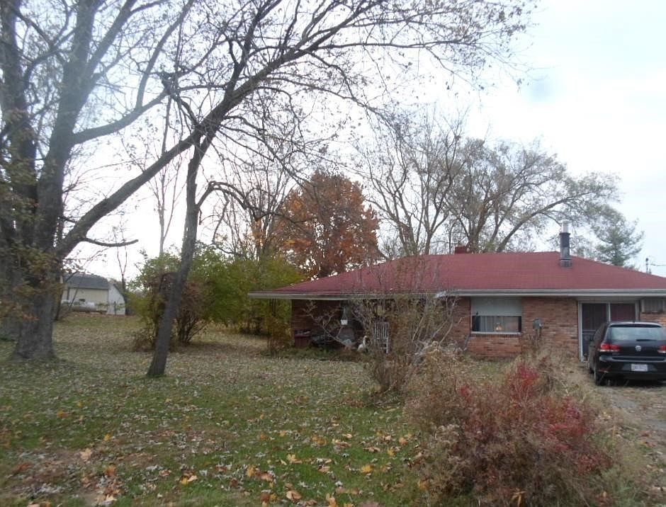 2nd image of 2634 Bell Rd